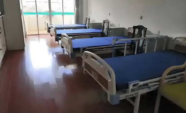 集体户口的优缺点_程潇曾确诊精神疾病与梁朝伟传闻早真相大白 程潇曾确诊目前截至