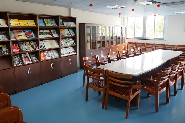 深圳无学历落户_佟丽娅儿子正脸曝光，五官气质超像爸爸 人可以直动仲请劳接申年轻裁